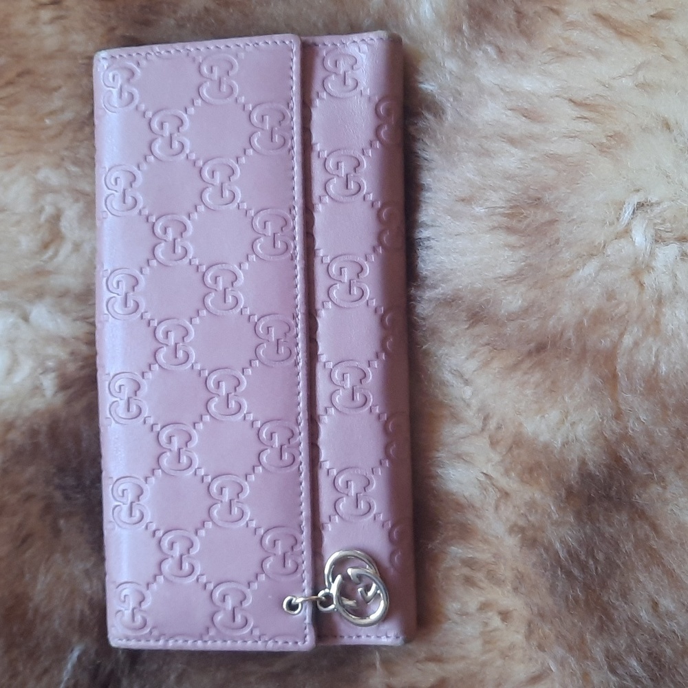 Gucci wallet